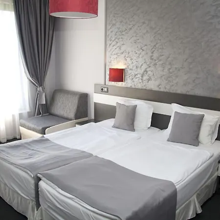 Gran Via 3* ブルガス